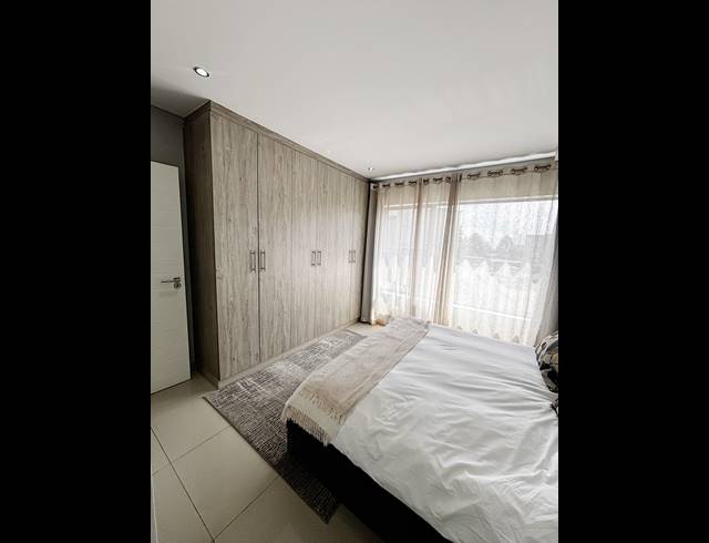 2 BEDROOM APARTMENT FOR SALE IN BROADACRES